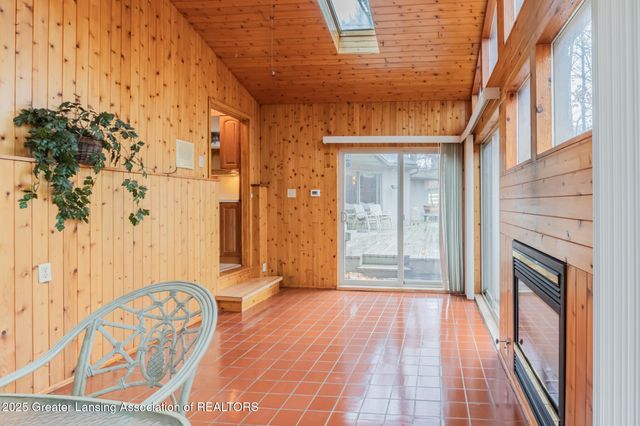 1805 Boynton Drive, Lansing, MI 48917