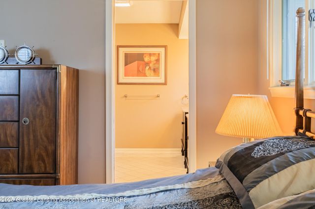 1805 Boynton Drive, Lansing, MI 48917