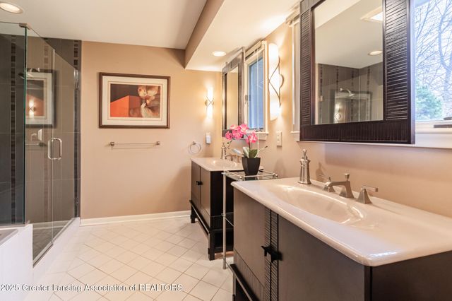 1805 Boynton Drive, Lansing, MI 48917