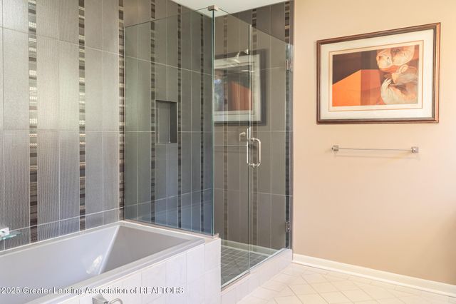 1805 Boynton Drive, Lansing, MI 48917