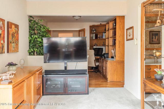 1805 Boynton Drive, Lansing, MI 48917