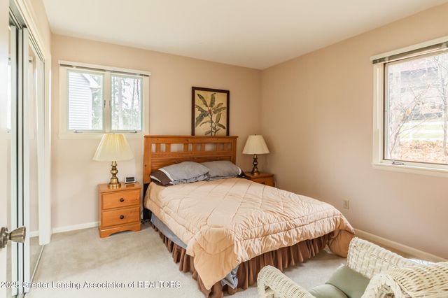 1805 Boynton Drive, Lansing, MI 48917