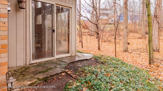 1805 Boynton Drive, Lansing, MI 48917