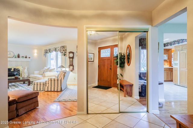 1805 Boynton Drive, Lansing, MI 48917