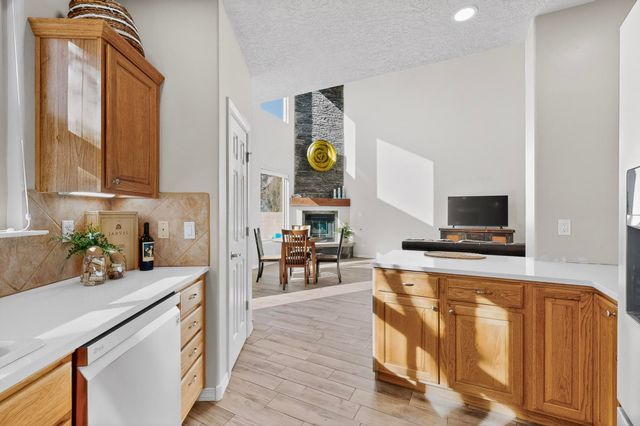 12616 Northern Sky Avenue NE, Albuquerque, NM 87111