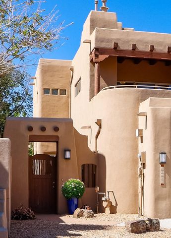 12616 Northern Sky Avenue NE, Albuquerque, NM 87111