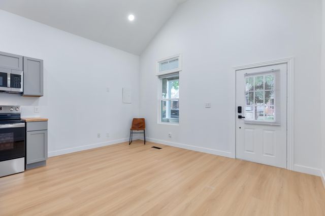 1541 Woodburn Avenue, Covington, KY 41011