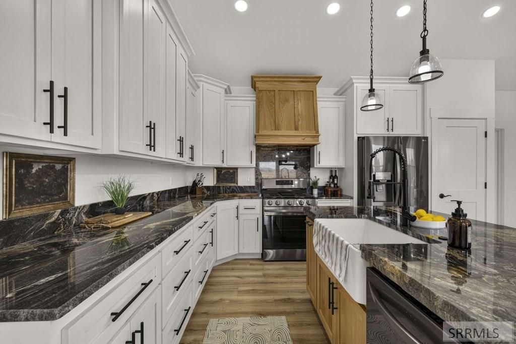 Image 12 of property listing at 148 Pheasant Run Circle, American Falls, ID 83211