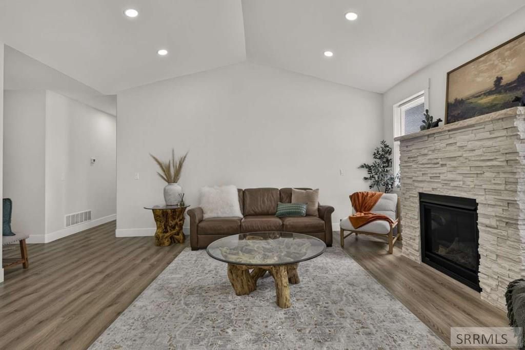 Image 7 of property listing at 148 Pheasant Run Circle, American Falls, ID 83211