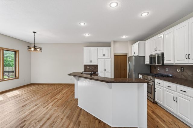 4167 Eau Claire Trail NE, Prior Lake, MN 55372
