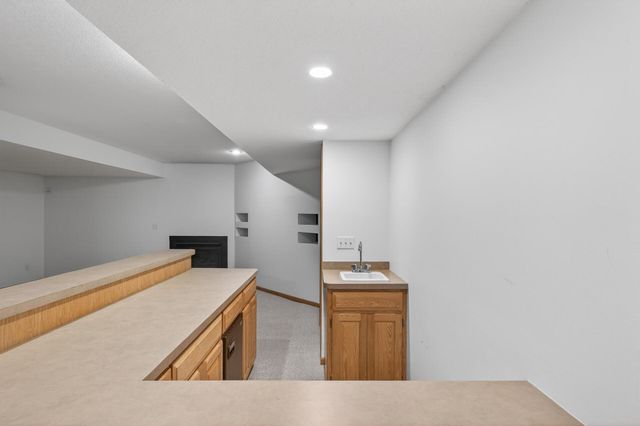 4167 Eau Claire Trail NE, Prior Lake, MN 55372