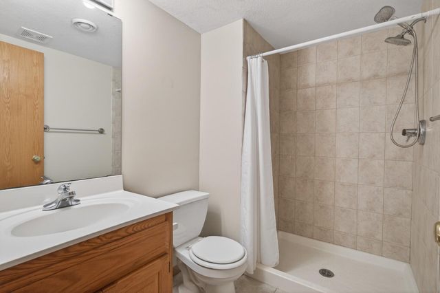 4167 Eau Claire Trail NE, Prior Lake, MN 55372