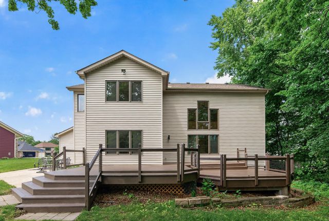 4167 Eau Claire Trail NE, Prior Lake, MN 55372