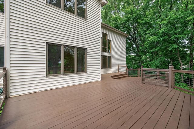 4167 Eau Claire Trail NE, Prior Lake, MN 55372