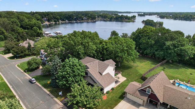 4167 Eau Claire Trail NE, Prior Lake, MN 55372