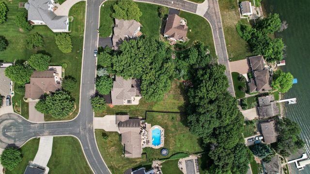 4167 Eau Claire Trail NE, Prior Lake, MN 55372