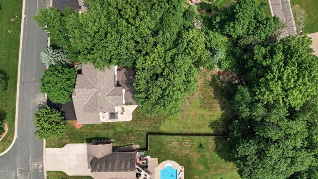 4167 Eau Claire Trail NE, Prior Lake, MN 55372