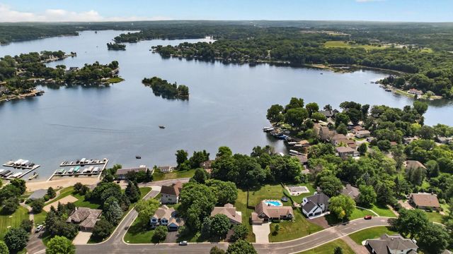 4167 Eau Claire Trail NE, Prior Lake, MN 55372