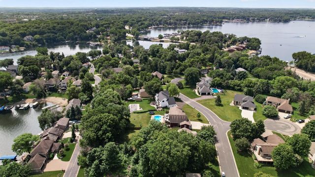4167 Eau Claire Trail NE, Prior Lake, MN 55372