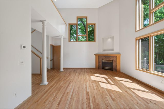 4167 Eau Claire Trail NE, Prior Lake, MN 55372
