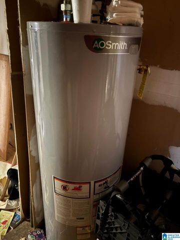 422 4TH TERRACE N, Birmingham, AL 35204