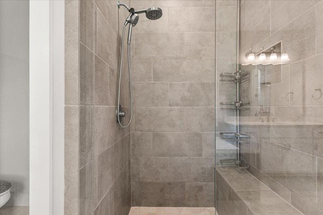 104 Draper LN, Bertram, TX 78605