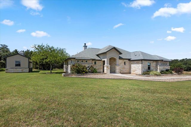 104 Draper LN, Bertram, TX 78605