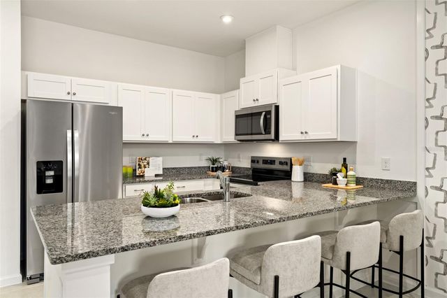 5156 GREENSHADE GROVE AVENUE, Apopka, FL 32703