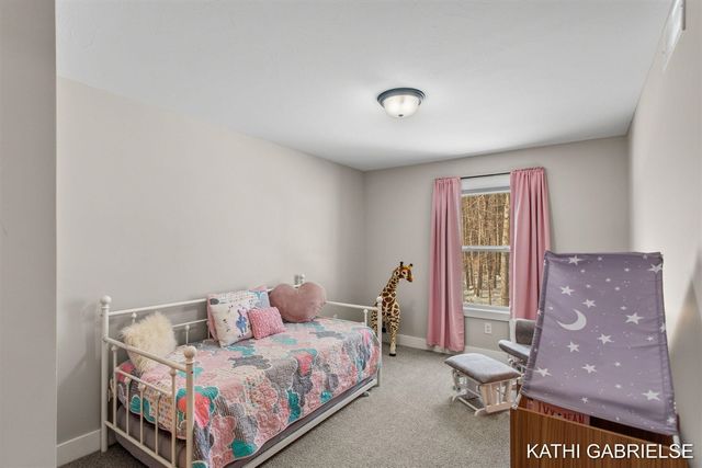 481 Sessions Woods Drive, Grand Rapids, MI 49534