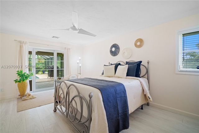 2236 Queens Blvd, Naples, FL 34112