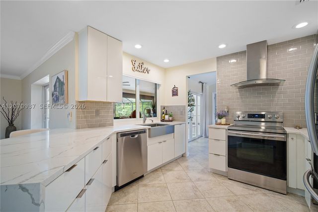 2236 Queens Blvd, Naples, FL 34112