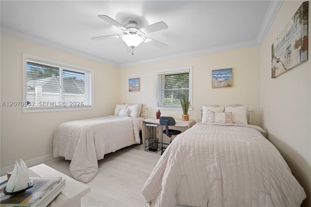 2236 Queens Blvd, Naples, FL 34112