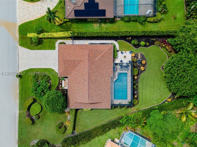 2236 Queens Blvd, Naples, FL 34112