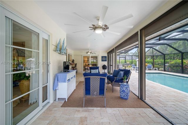 2236 Queens Blvd, Naples, FL 34112