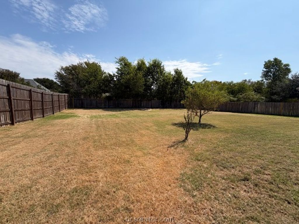 8421 Justin Avenue, College Station, TX 77845 — photo 3