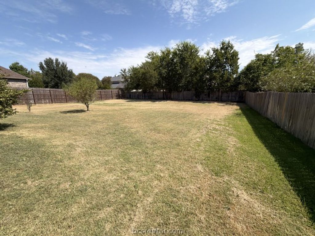 8421 Justin Avenue, College Station, TX 77845 — photo 4