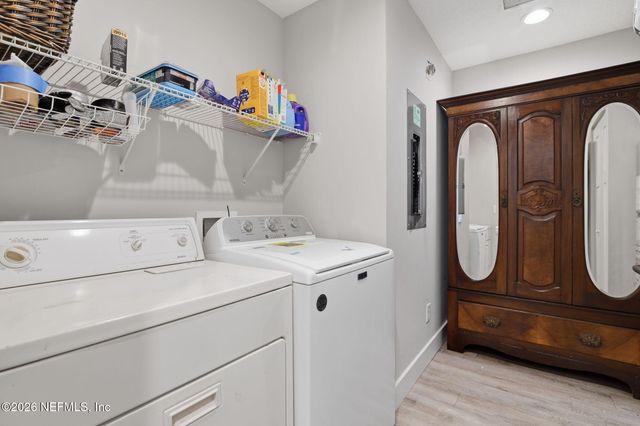 2843 N EIGHTH Street, St. Augustine, FL 32084