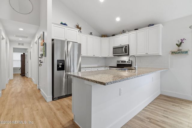 2843 N EIGHTH Street, St. Augustine, FL 32084