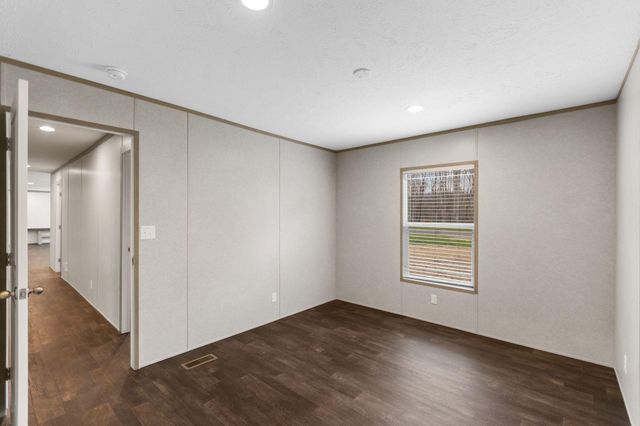 569 County Road 784, Etowah, TN 37331