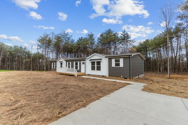 569 County Road 784, Etowah, TN 37331