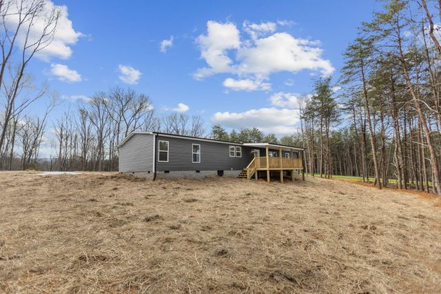 569 County Road 784, Etowah, TN 37331