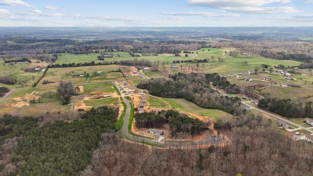 569 County Road 784, Etowah, TN 37331