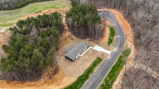 569 County Road 784, Etowah, TN 37331