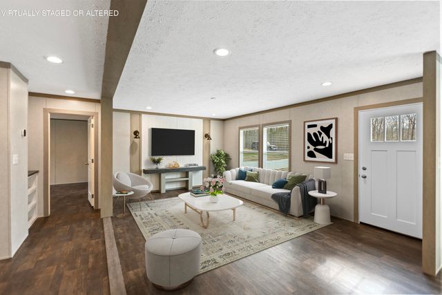 569 County Road 784, Etowah, TN 37331