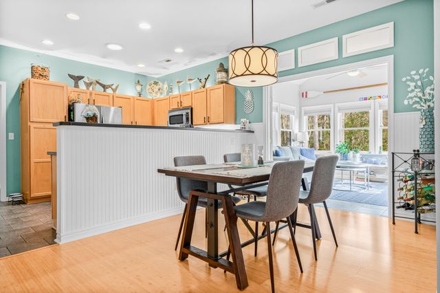 8699 Grassy Oak Trail, North Charleston, SC 29420