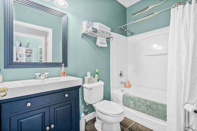 8699 Grassy Oak Trail, North Charleston, SC 29420