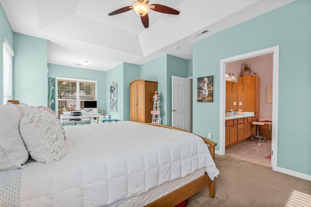 8699 Grassy Oak Trail, North Charleston, SC 29420