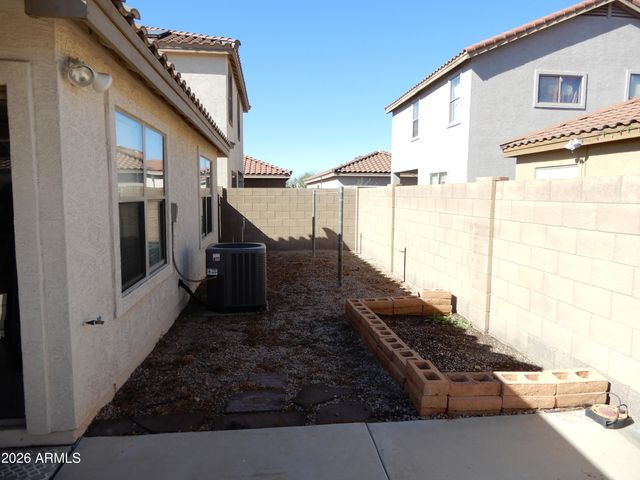 3454 S CHAPARRAL Road, Apache Junction, AZ 85119