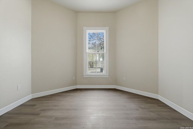 530 E Carson St, San Antonio, TX 78208