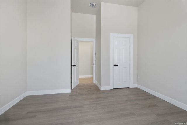 530 E Carson St, San Antonio, TX 78208